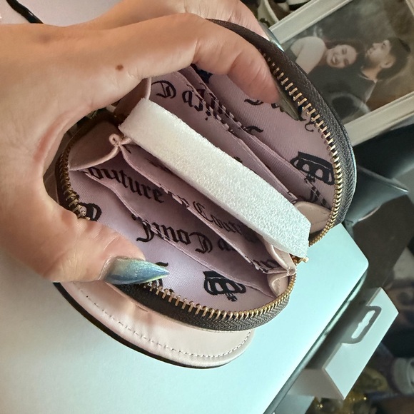 Juicy Couture Cream and Brown Coin Purse - Picture 3 of 5